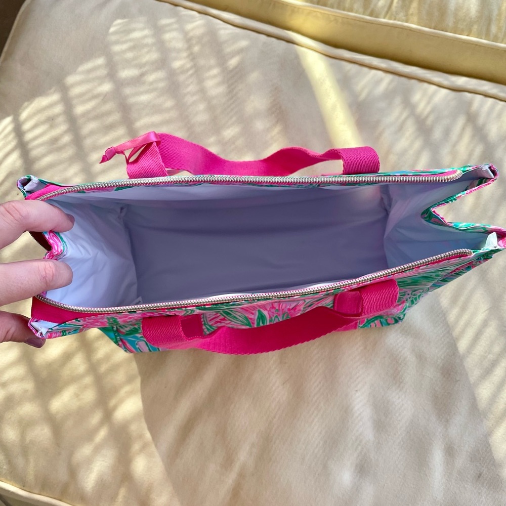 Lilly Pulitzer Lunch Tote Bag - Picture 6 of 6